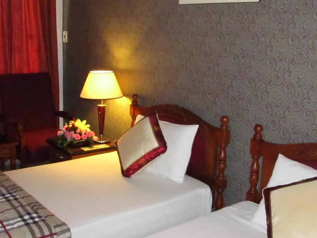 Hotel Khach San Trung Mai Ho Chi Minh City