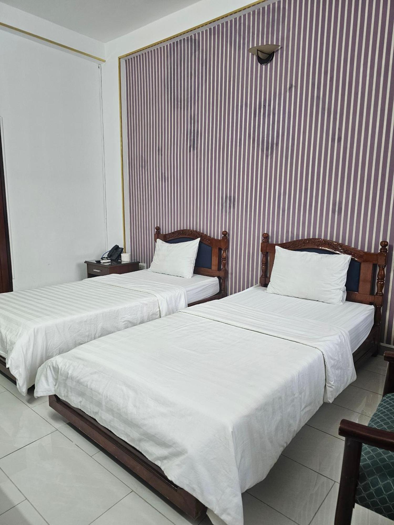 Trung Mai Khách sạn 2*